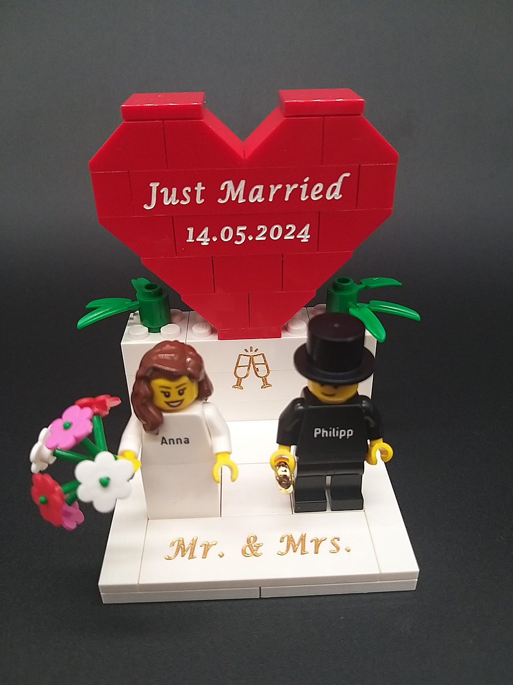Billede af personalisiertes LEGO® Hochzeits-Set mit Herz