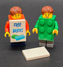 Zeige Details für Minifigur mit Steinkostüm Bild von Minifigur mit Steinkostüm