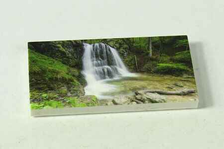 รูปภาพของ 2 x 4 - Fliese Wasserfall